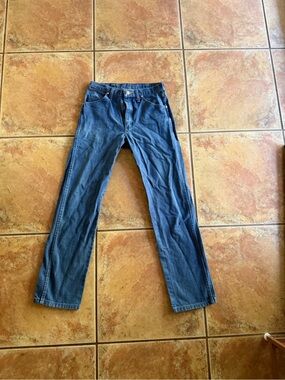 Wrangler 29 inseam 33"